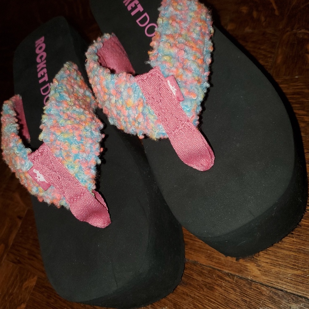 Flip flop wedges